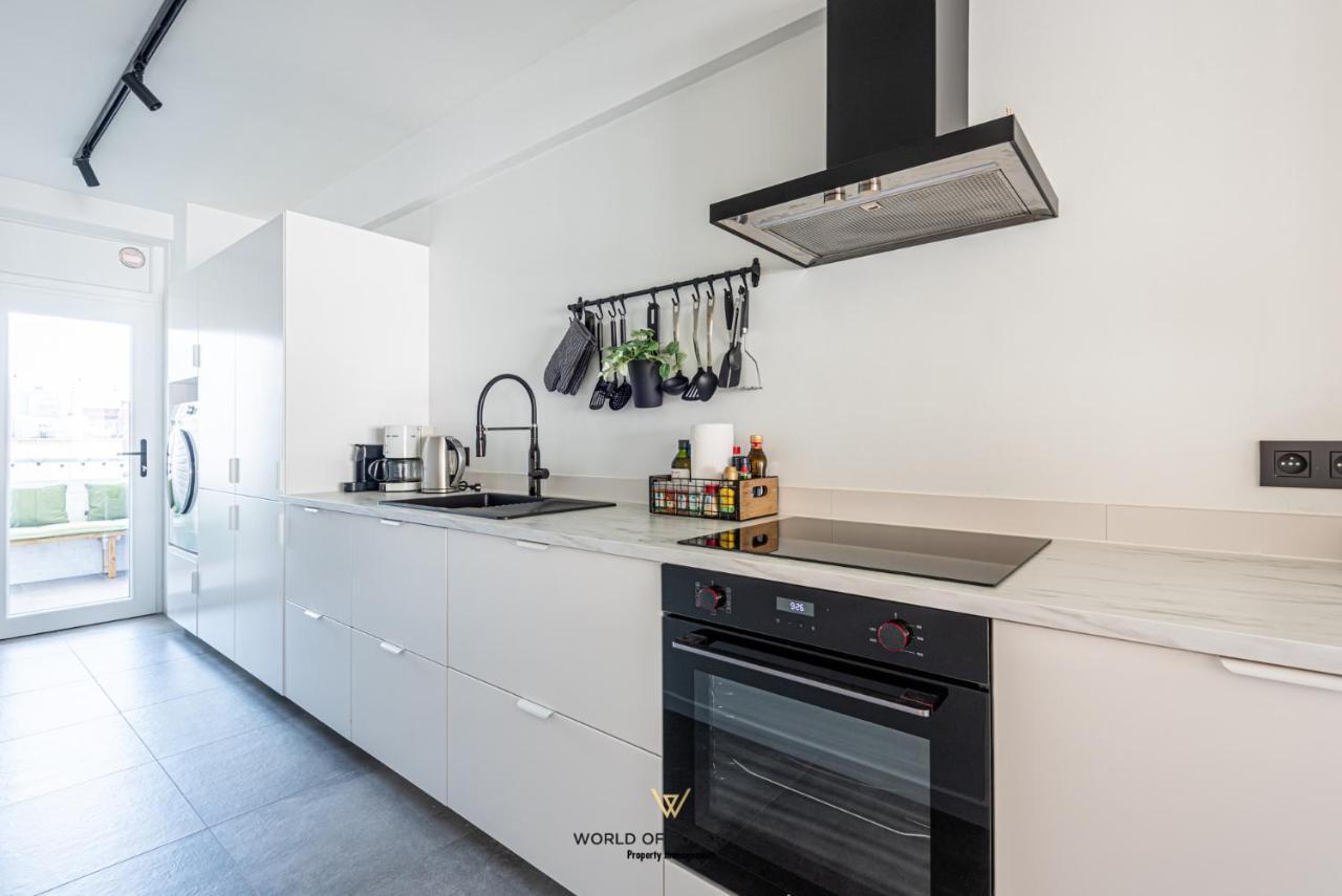 Luxurious Apartment Next To The Sea And City Centre With Free Parking Space Ostend Luaran gambar